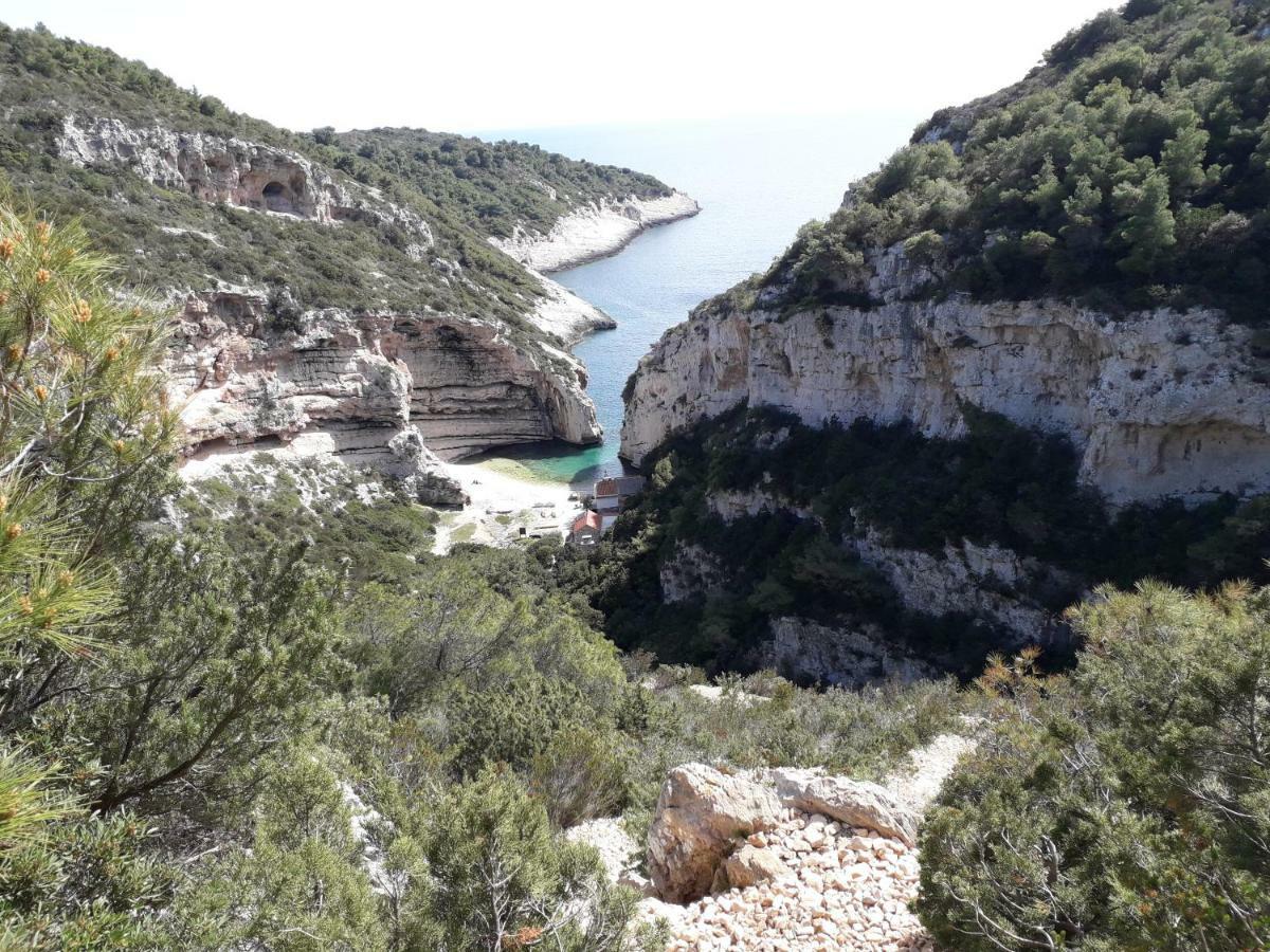 Holiday Home Stiniva Vis Extérieur photo
